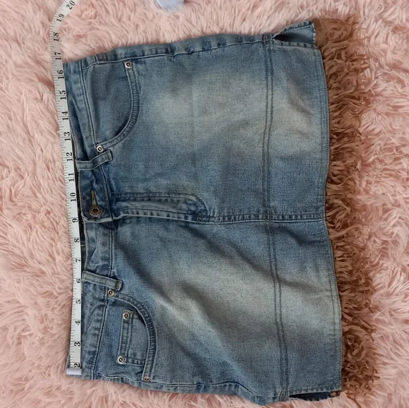 SOLD! Vintage y2k denim skirt with fringe! - Picture 7 of 10